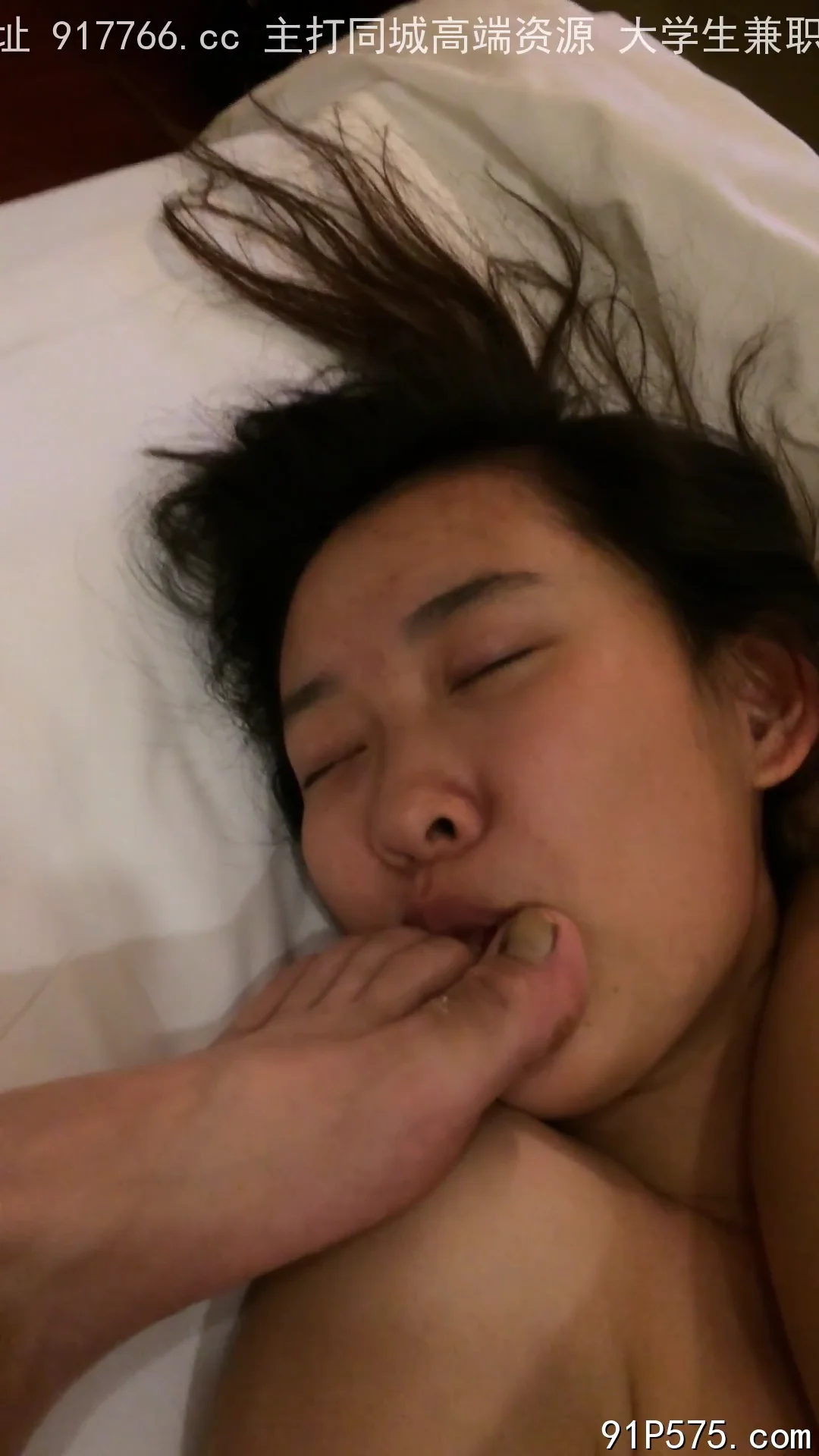 别人女友的专属舔舐服务