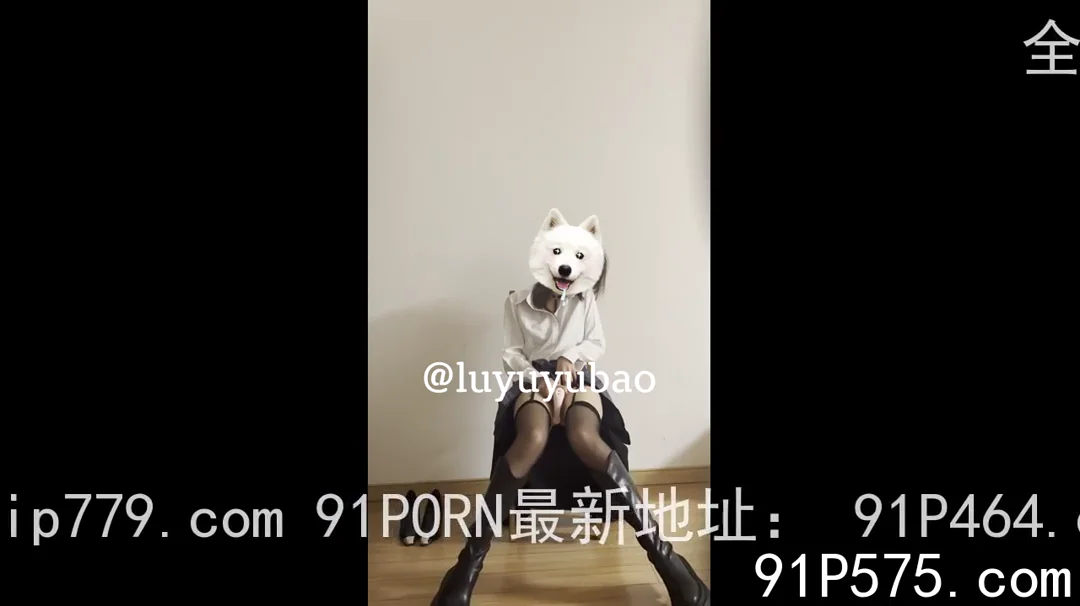 给自己仙女老婆单男3p，分享极品黑丝淫妻