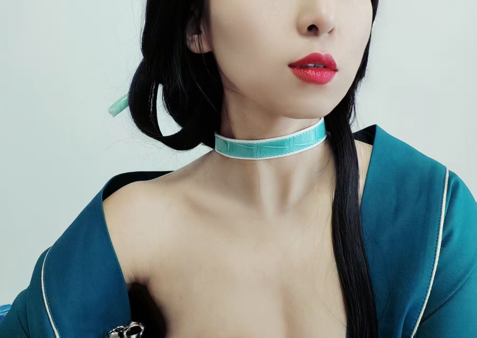 困困狗被狗爹当众训成母狗！反差巨乳露出玩到腿软，公开求认主全网粉丝冲疯