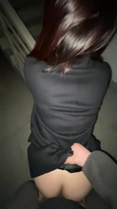 国企蜜桃臀少妇楼梯偷情 封面