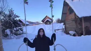 新疆9天8晚陪玩Vlog：雪地激情一夜 封面