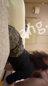 背男友首次3P喷水高潮